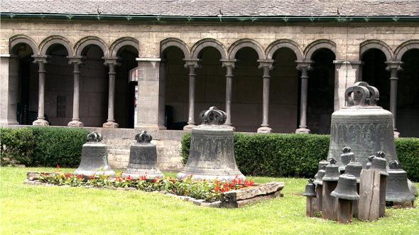 Cloître de la Collégiale Sainte Gertrude © Ooh ! Collective